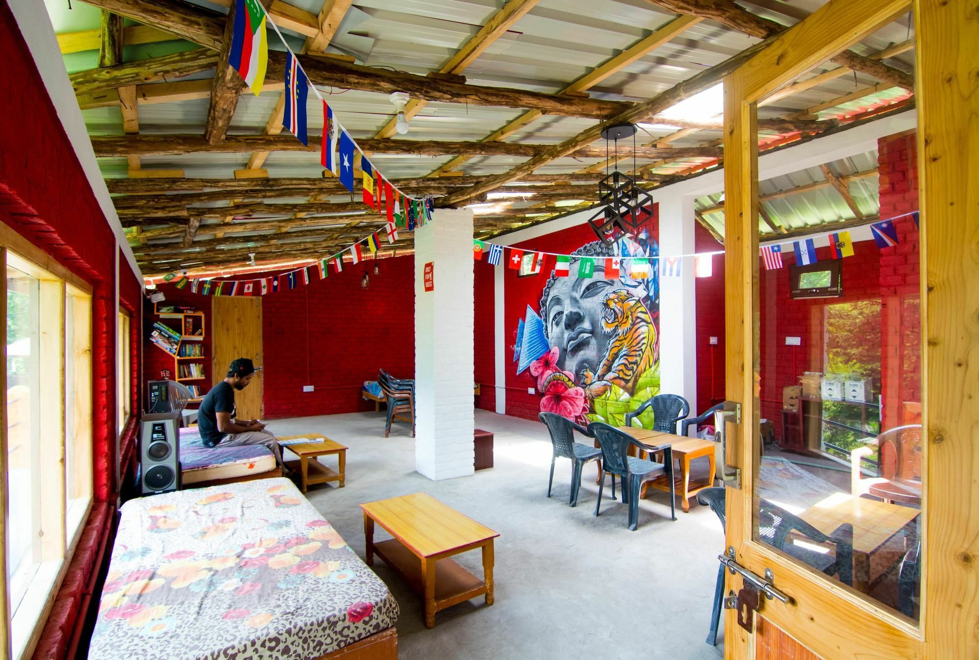 Hostel Backpacker Panda Manali Exteriér fotografie